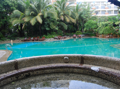 美丽春天温泉度假酒店主图