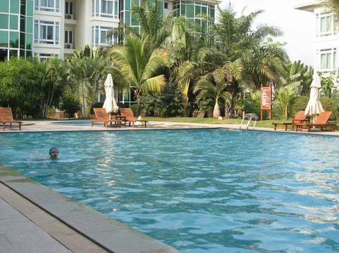 三亚湾康逸假日酒店(椰梦长廊店)主图