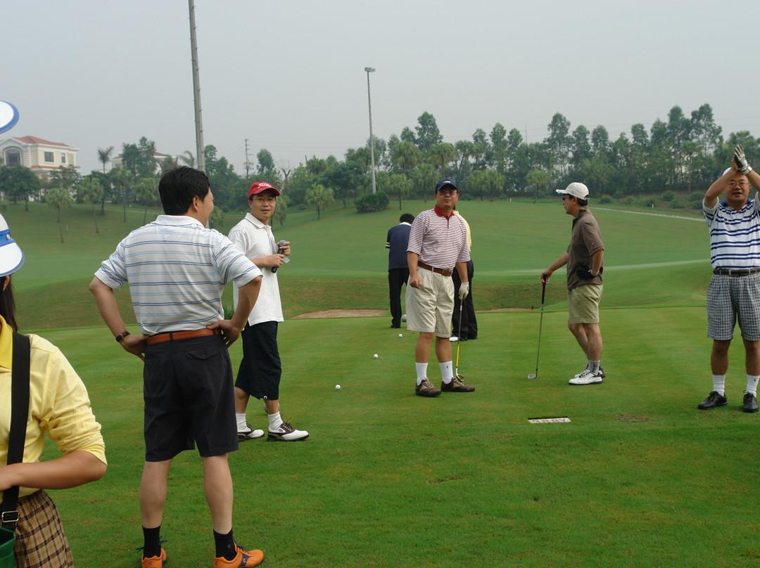 清远金沙湖畔酒店主图
