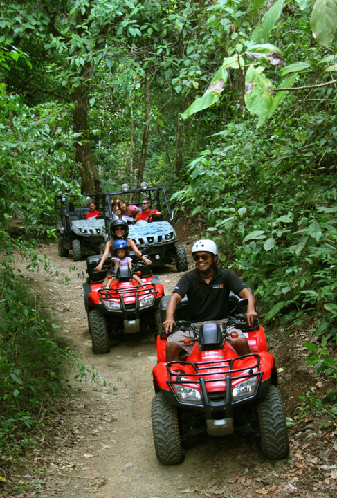 Adventure Tours Costa Rica景点图片