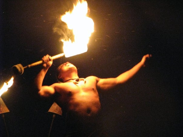 夏威夷皇家烤乳猪大餐-火奴鲁鲁必去景点