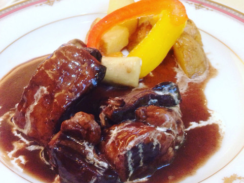 レストラン ロカヴォール