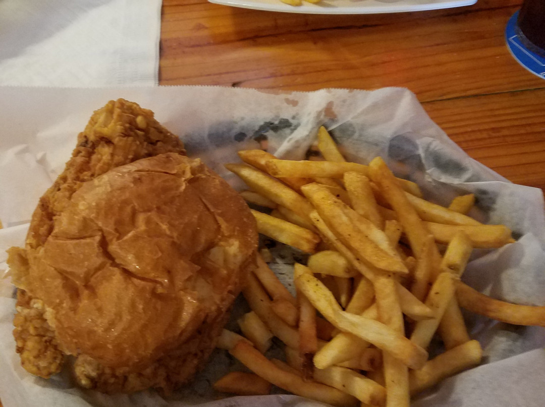 Dorsey餐馆和美食-Laux Brickhouse Grille