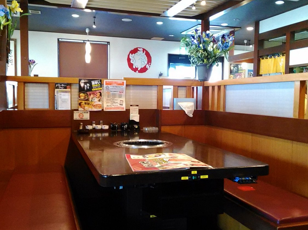 焼肉冷麺やまなか家 古川店