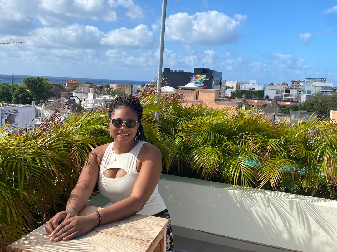 棕榈海滩酒店主图