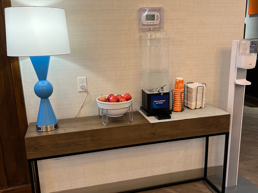 Comfort Inn & Suites主图