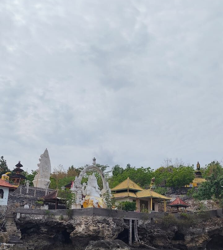 普拉塔孟赞干水疗度假酒店主图