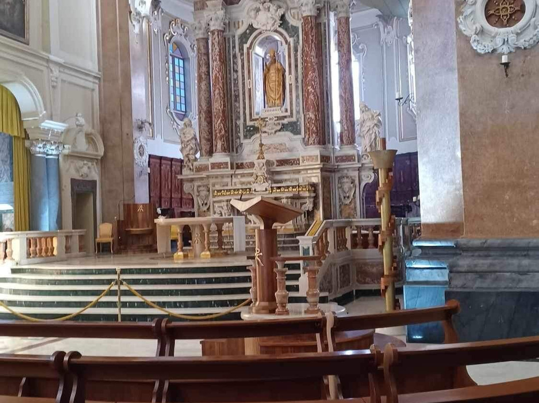 Basilica di San Martino-马丁纳弗兰卡必去景点