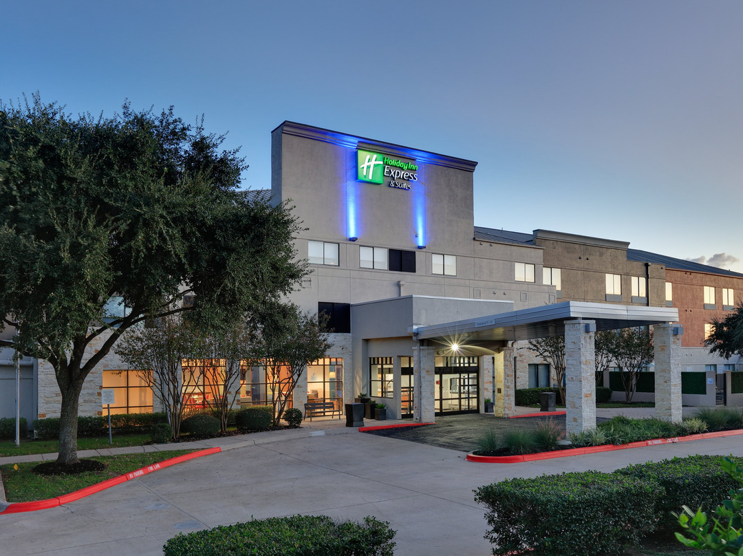 Holiday Inn Express & Suites Austin - Round Rock By IHG