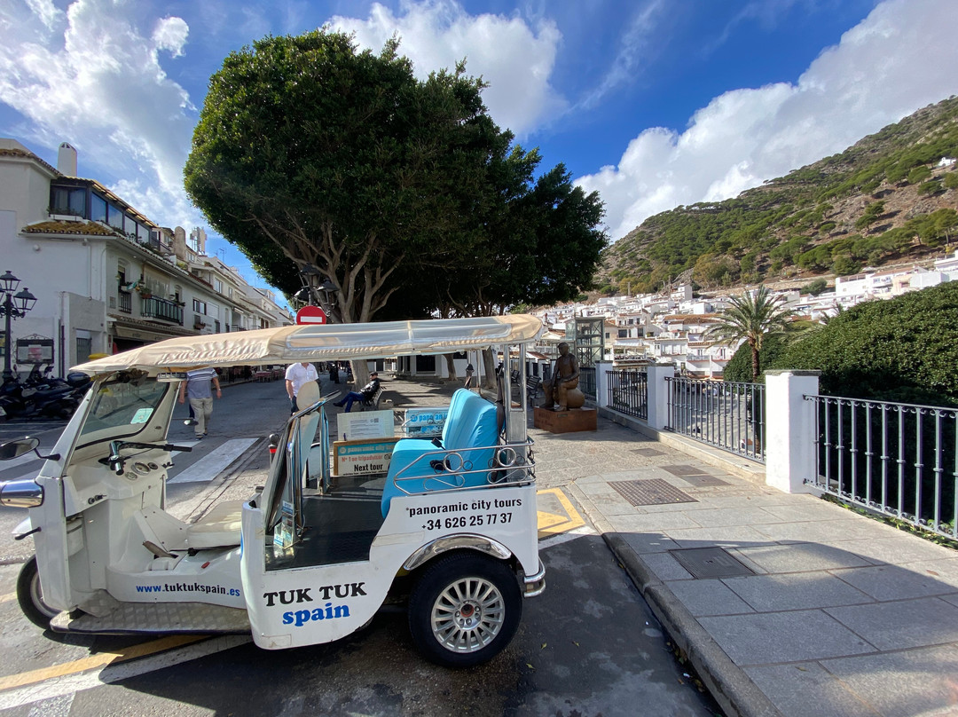 Tuk Tuk Spain-米哈斯镇必去景点