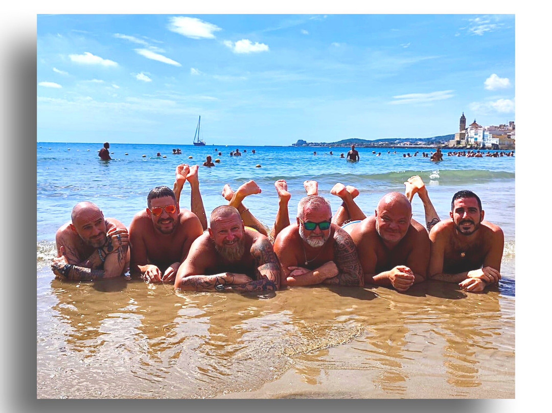 努迪斯塔卡拉巴尔敏斯沙滩-锡切斯必去景点