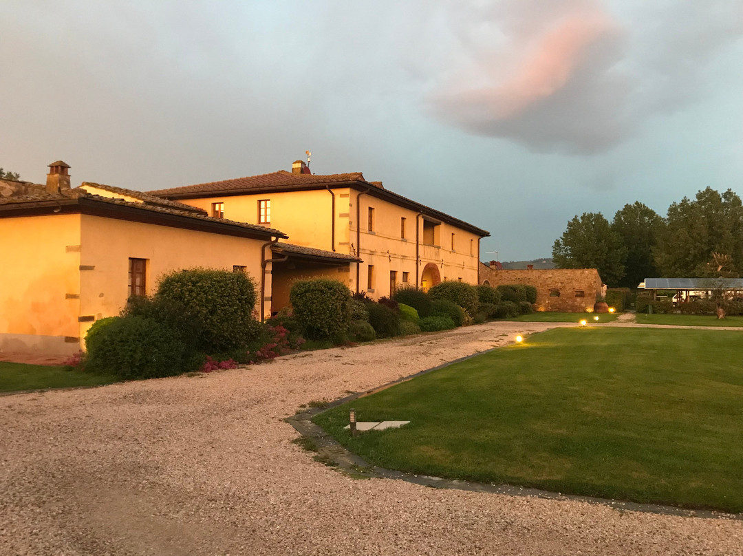 里肯帕内酒店主图