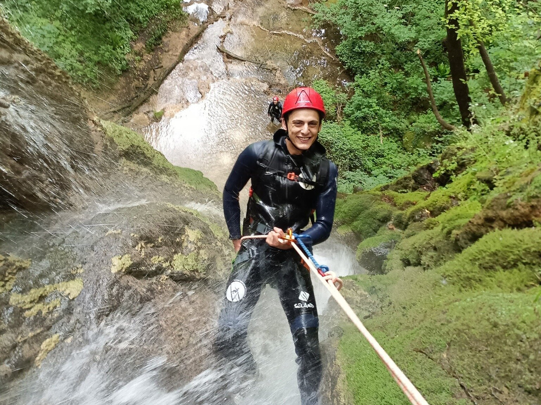Centro Canyoning Crazy Water by Natura Avventura景点图片