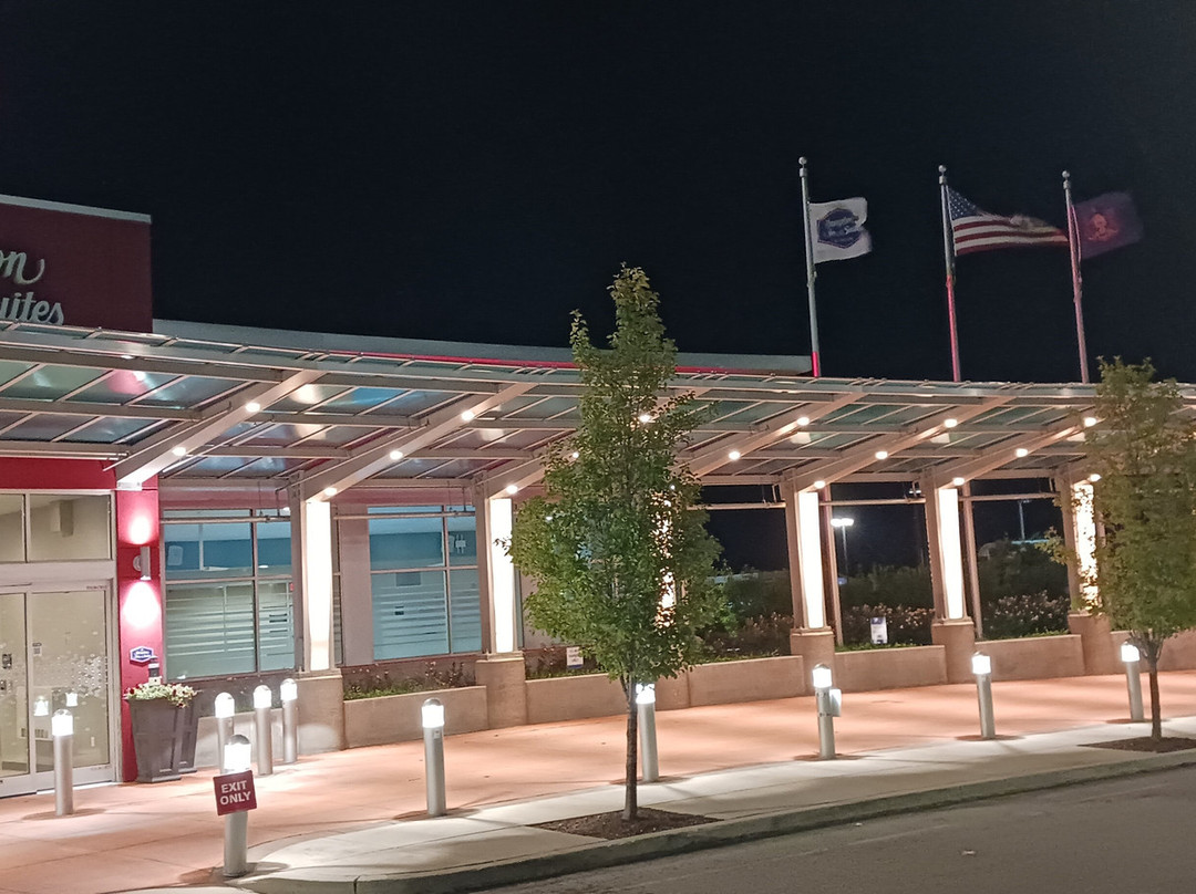 Hampton Inn & Suites Erie Bayfront主图