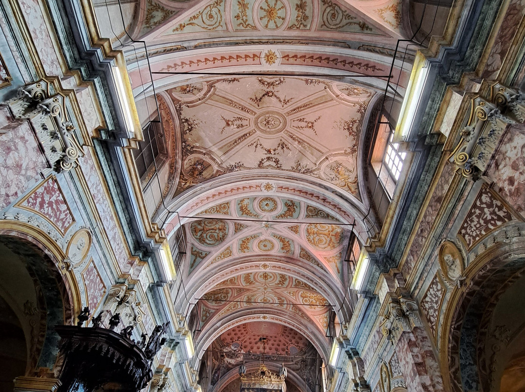 Chiesa Parrocchiale Di S. Pietro e S. Lorenzo景点图片