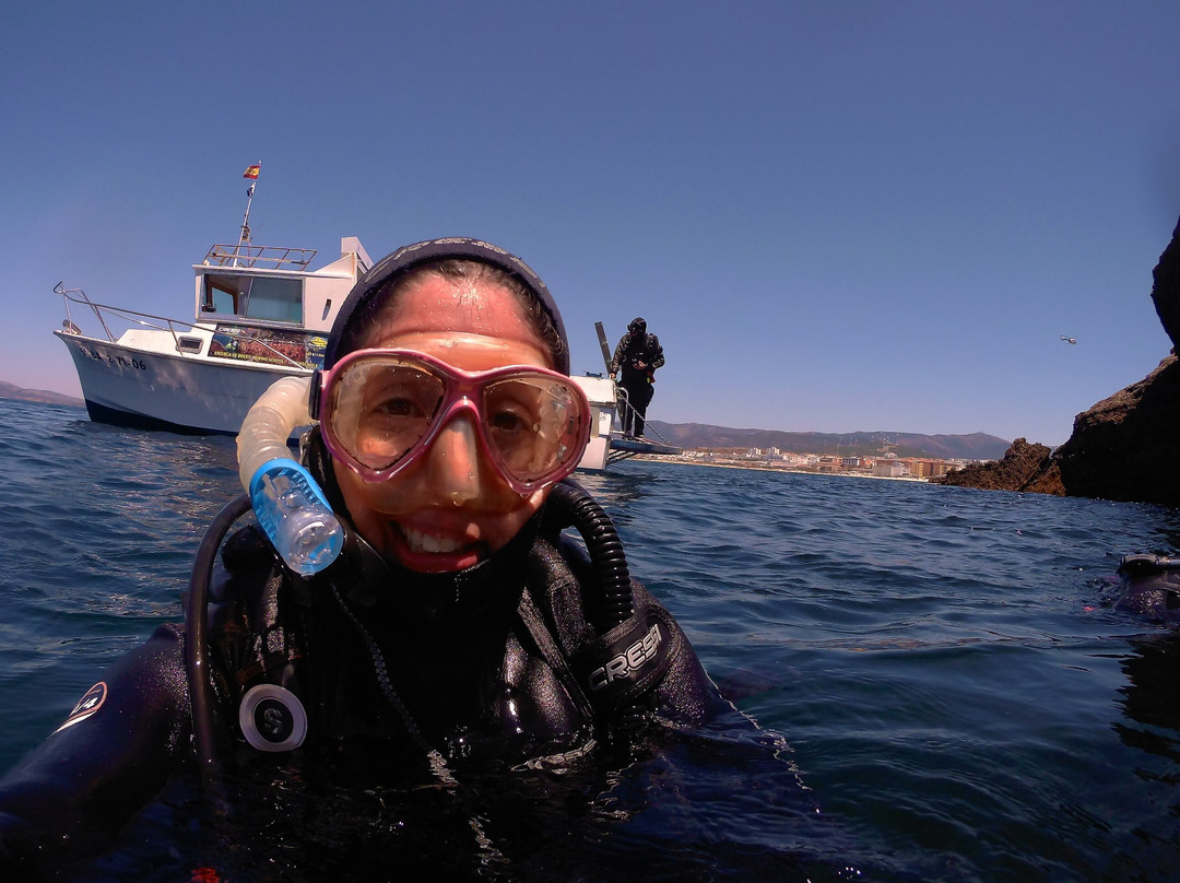 Yellow Submarine-塔里法必去景点