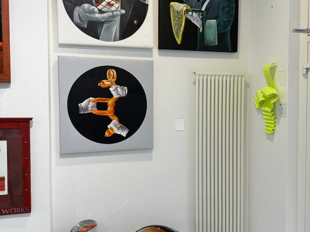 Gallery O景点图片