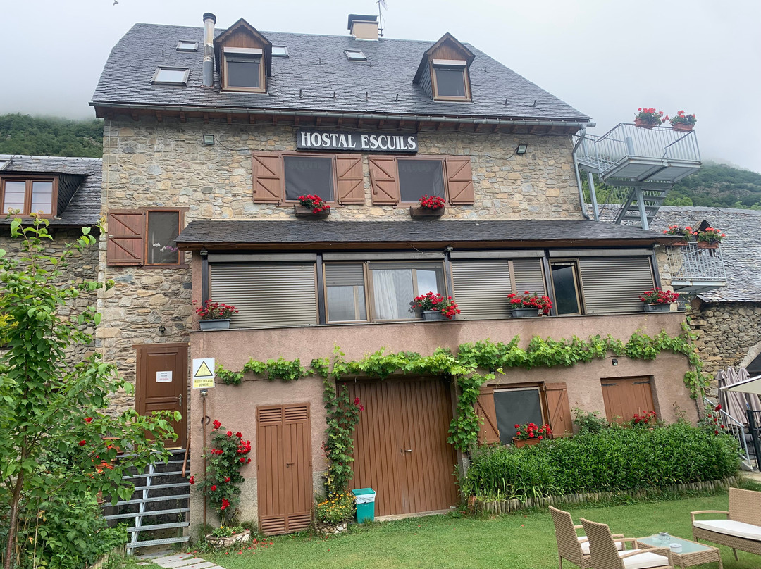 Hostal Escuils主图