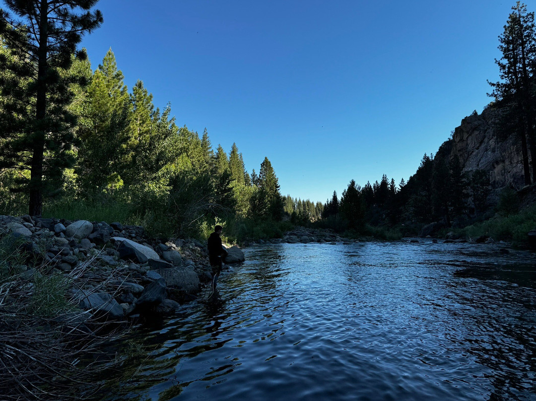 Tahoe Fly Fishing Outfitters景点图片
