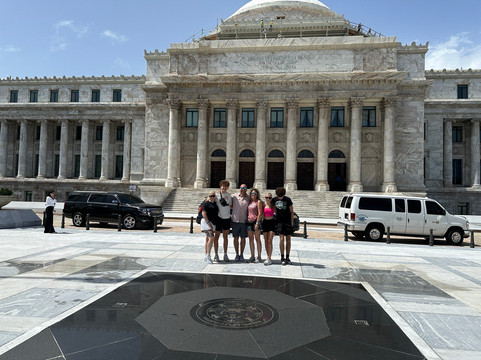 Jimmy's Tour & Taxi Service-多拉多必去景点