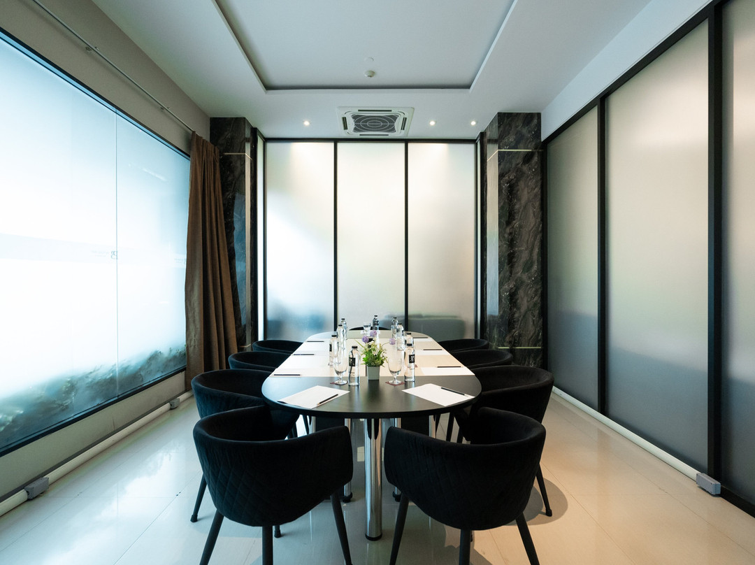 芭东湾度假村主图