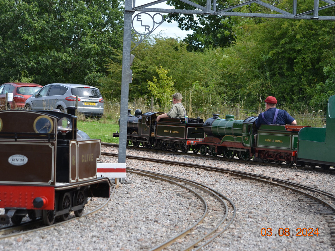 Eastleigh Lakeside Miniature Railway景点图片