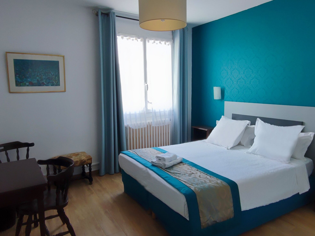 Logis Grand Hotel Pelisson主图