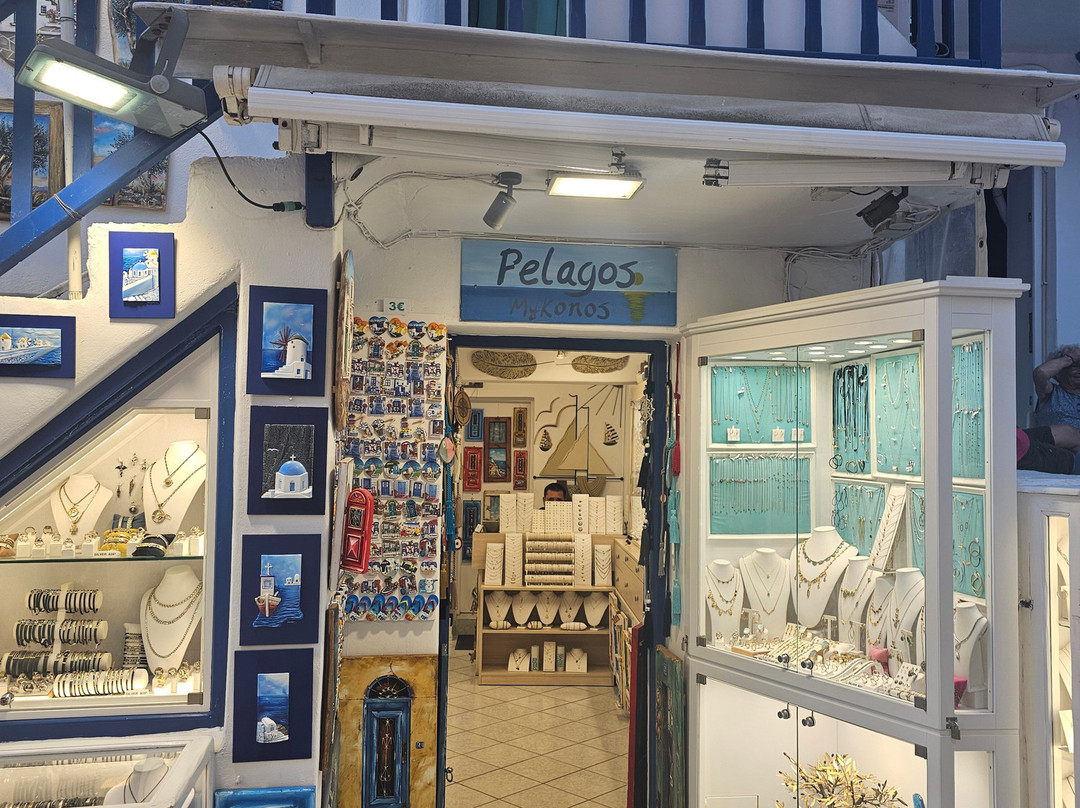Pelagos Gift Shop景点图片