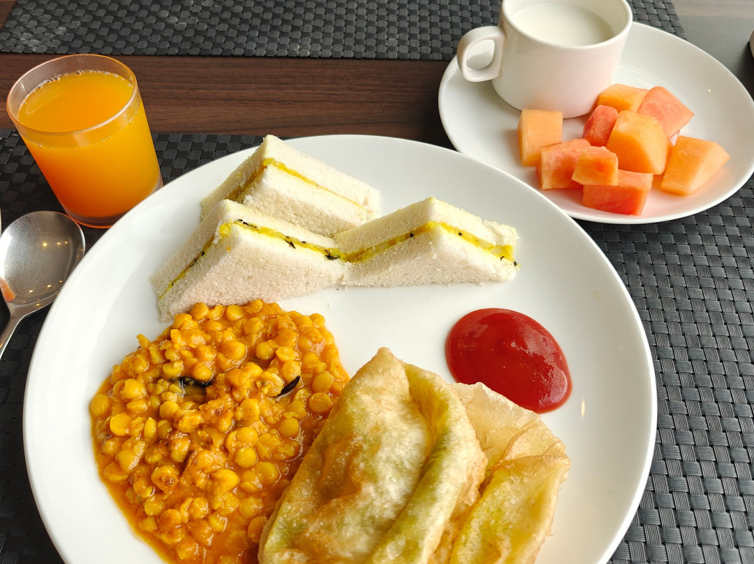 艾思诺酒店主图