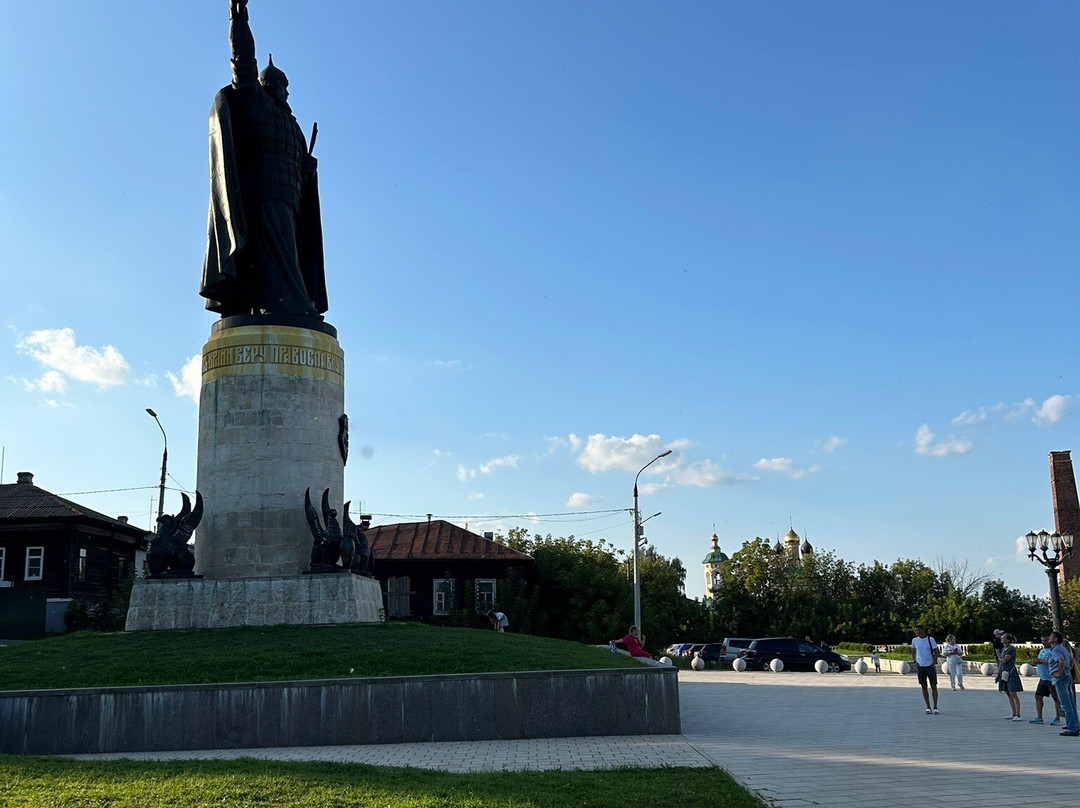 Statue of Ilya Muromets景点图片