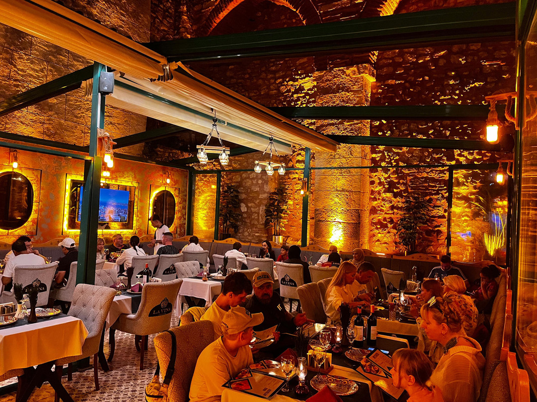 La Vina Garden 1864 Restaurant