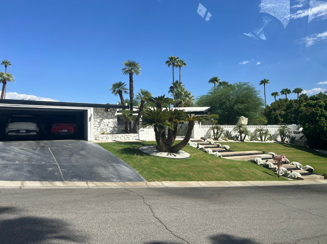 Big Wheel Tours-棕榈沙漠必去景点