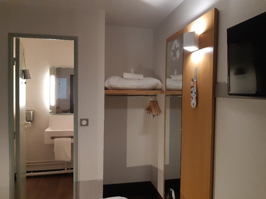 B&B HOTEL Cherbourg主图