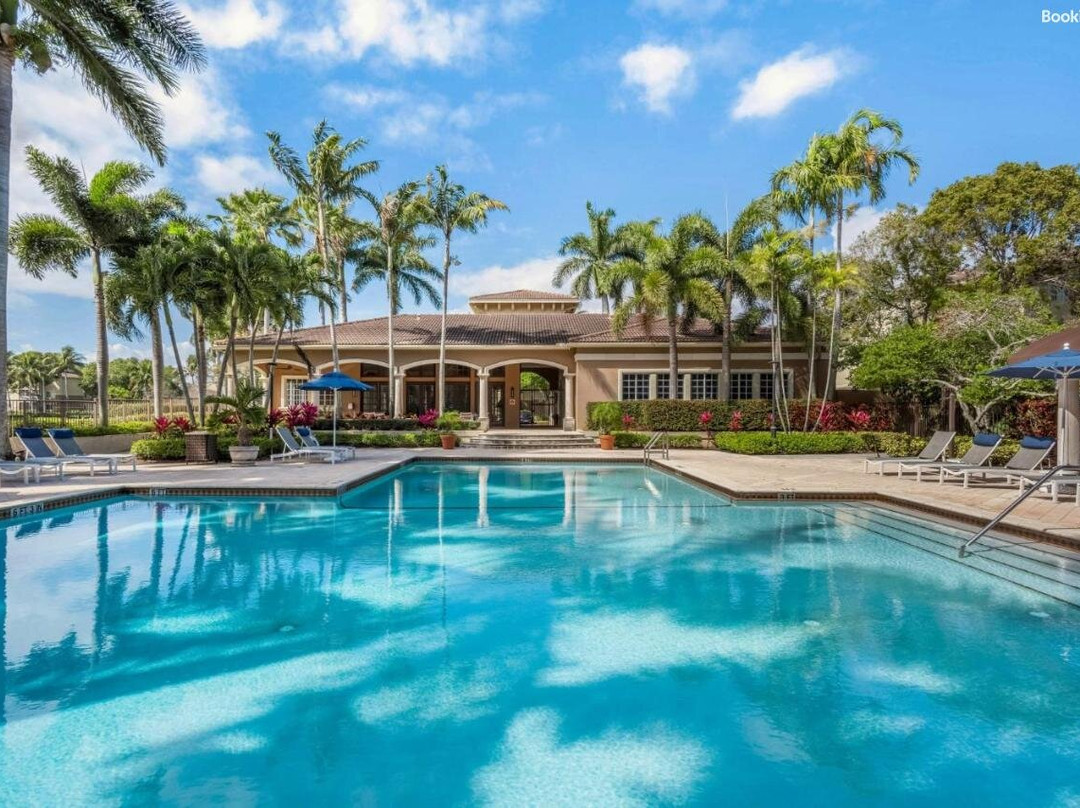 The Cove at Boynton Beach Apartments