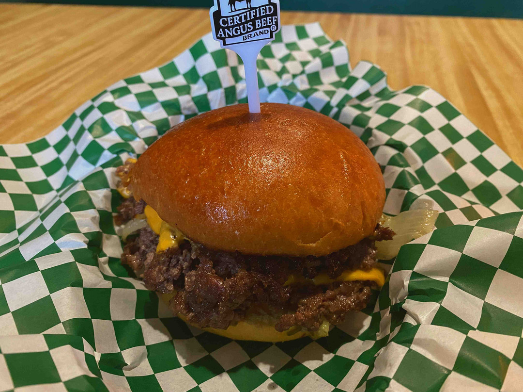 Moment In Thyme Neighbourhood Grill