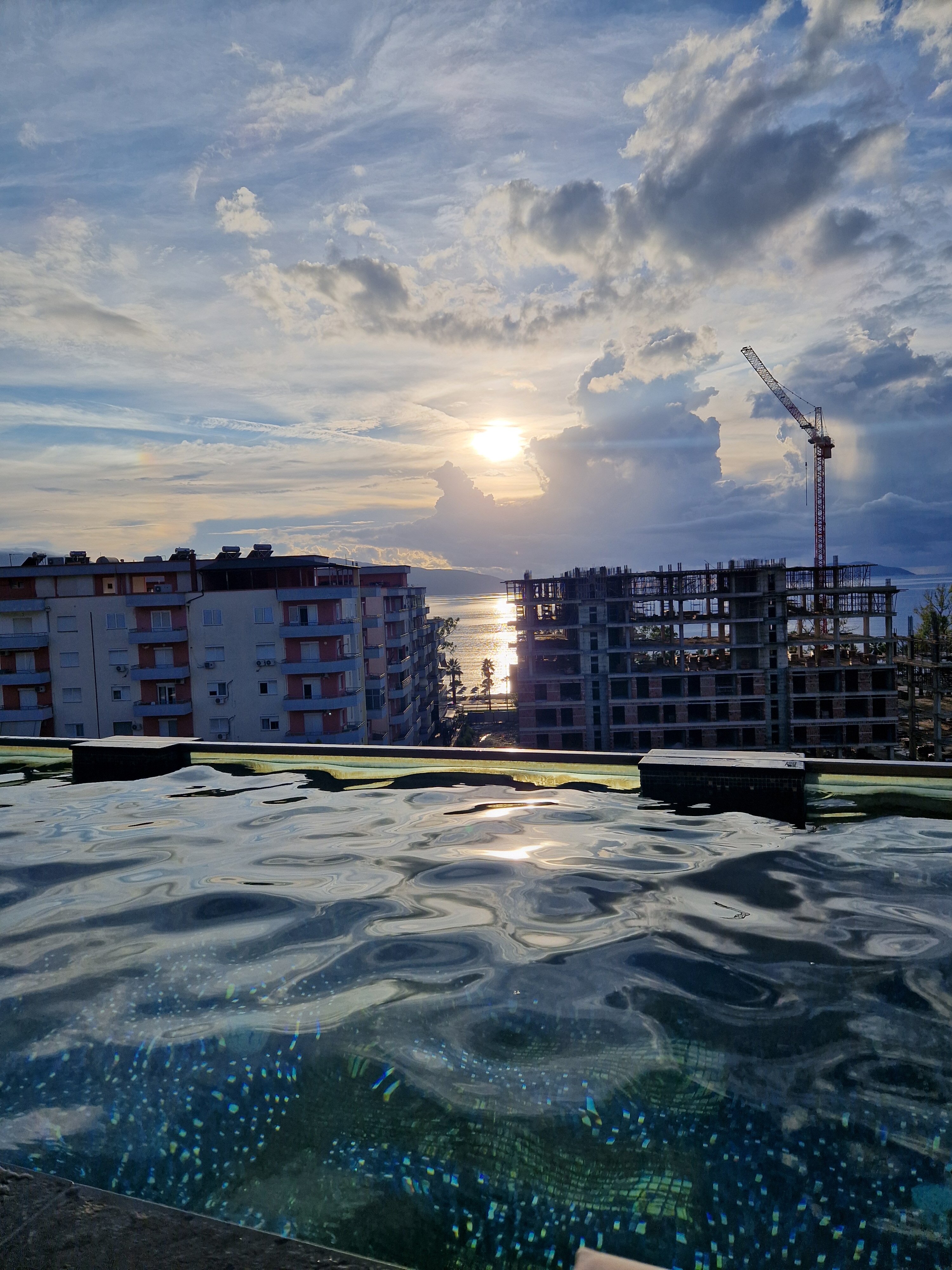 Ames Hotel & SPA-官方