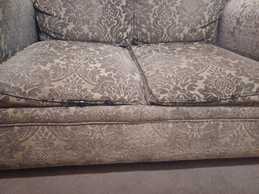 The Eagles Hotel主图