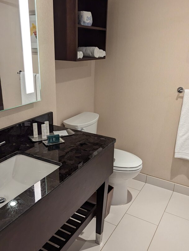 Doubletree By Hilton Manchester Downtown主图