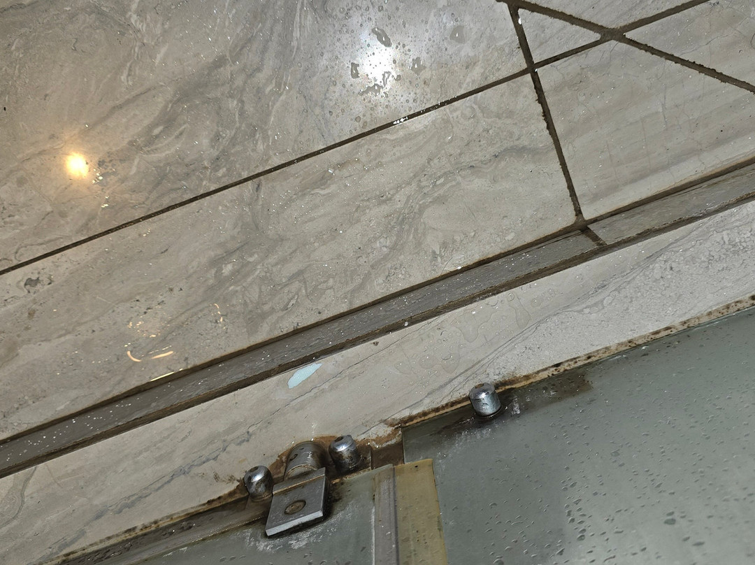 Dua Dua Beach Resort主图