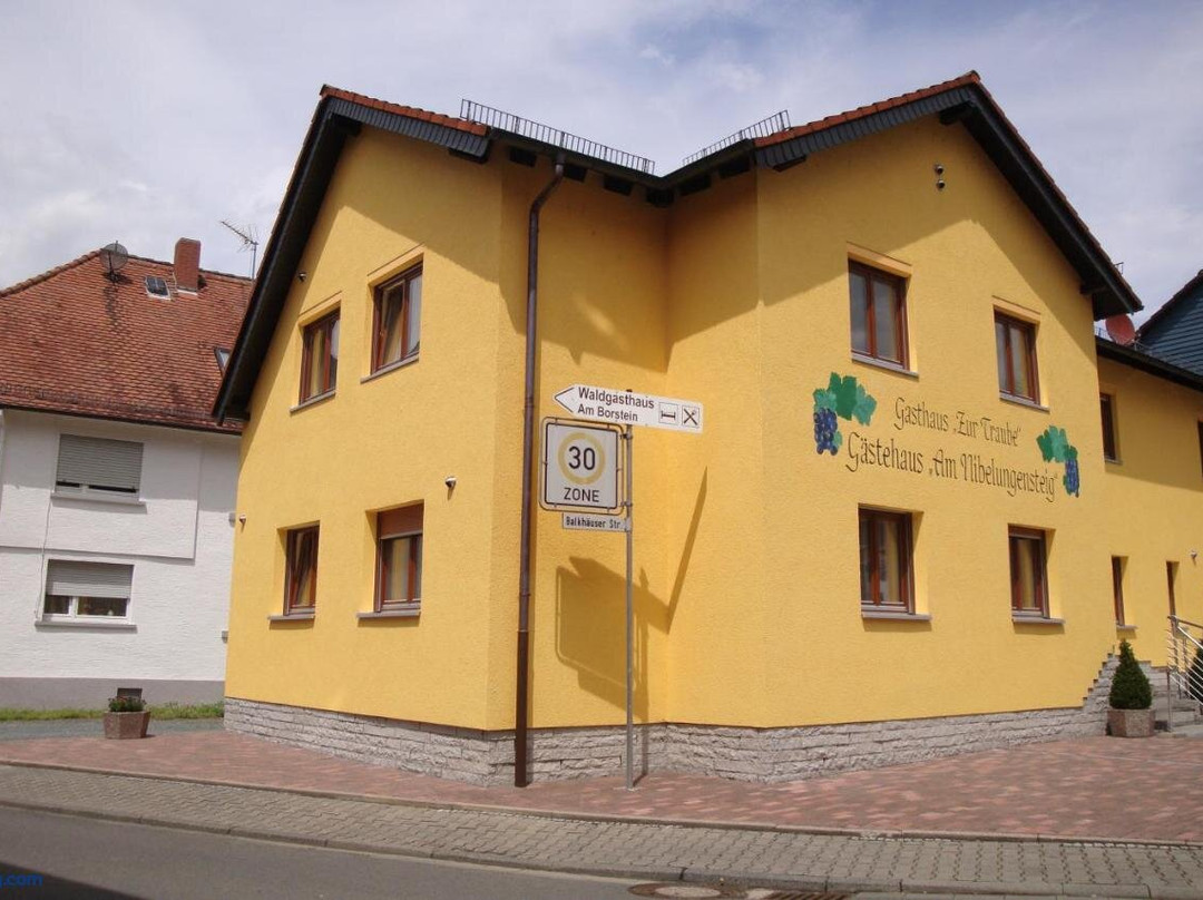 Gaestehaeuser Am Nibelungensteig