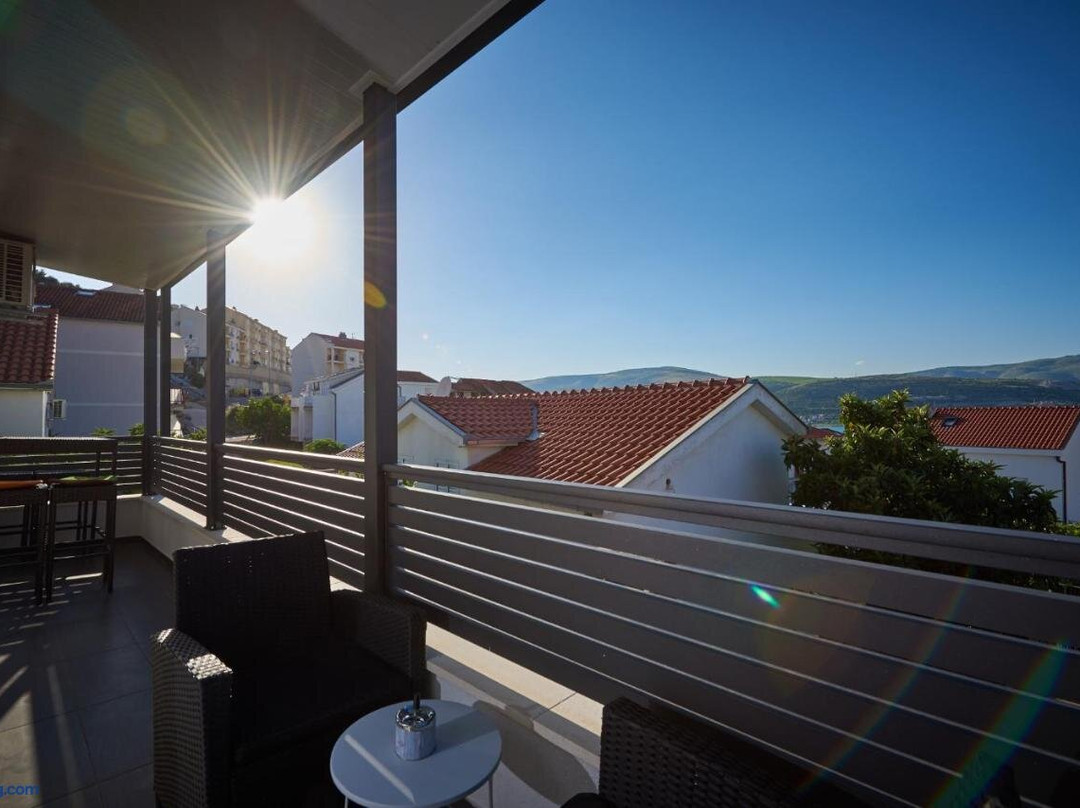 Fratelli Apartments