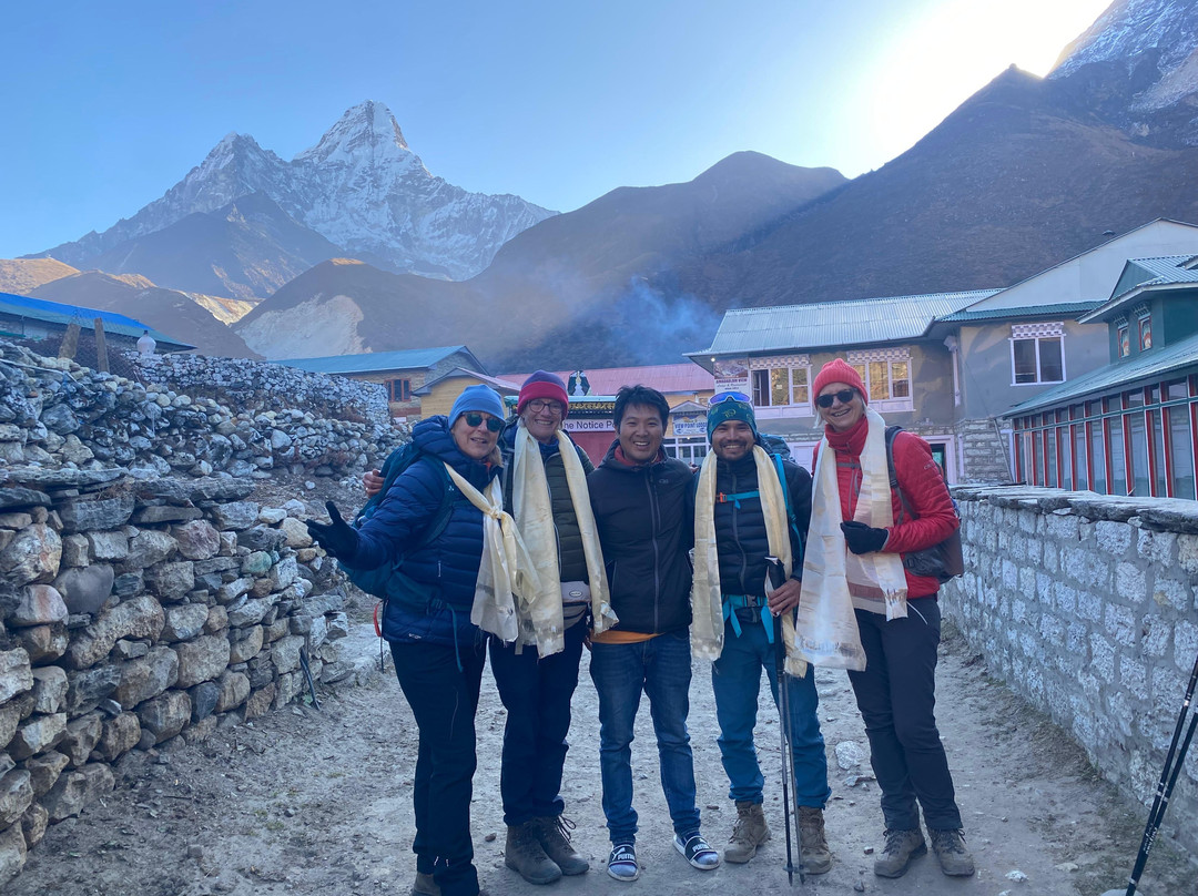 Everest Summit Lodge & Shreedewa Restaurant