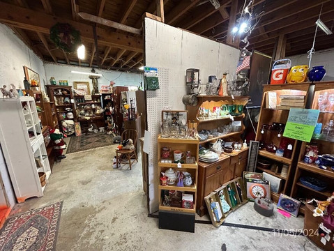 The Old Country Store Antiques-Disputanta必去景点