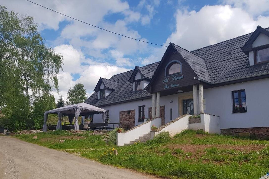 Jarkow酒店住宿-Pokoje Goscinne Art-Dworek Miroslawa Smoter