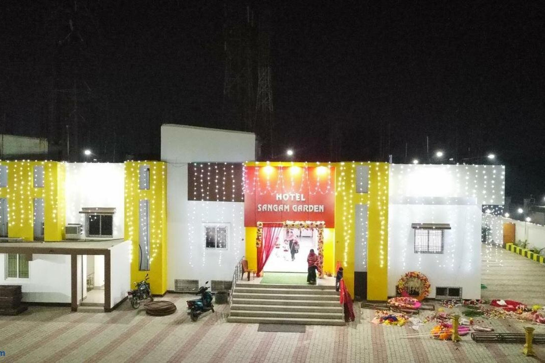 Hotel Sangam Garden