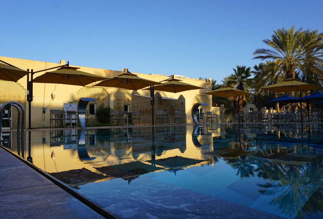 撒哈拉杜兹酒店主图