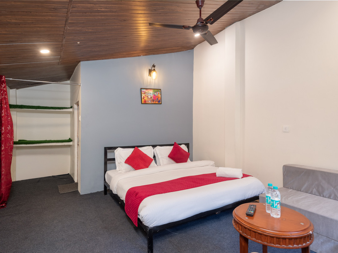 River Valley Resort主图