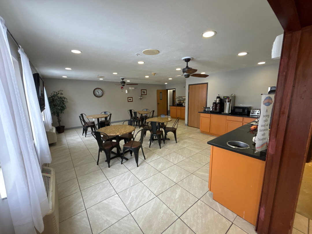 Baymont by Wyndham Howell/Brighton主图