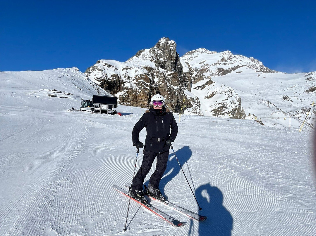 Tako Ski Rental景点图片