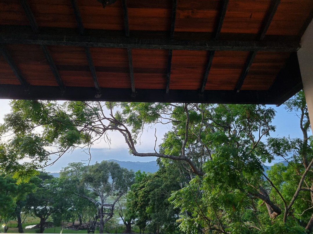 Grand Tamarind Lake主图